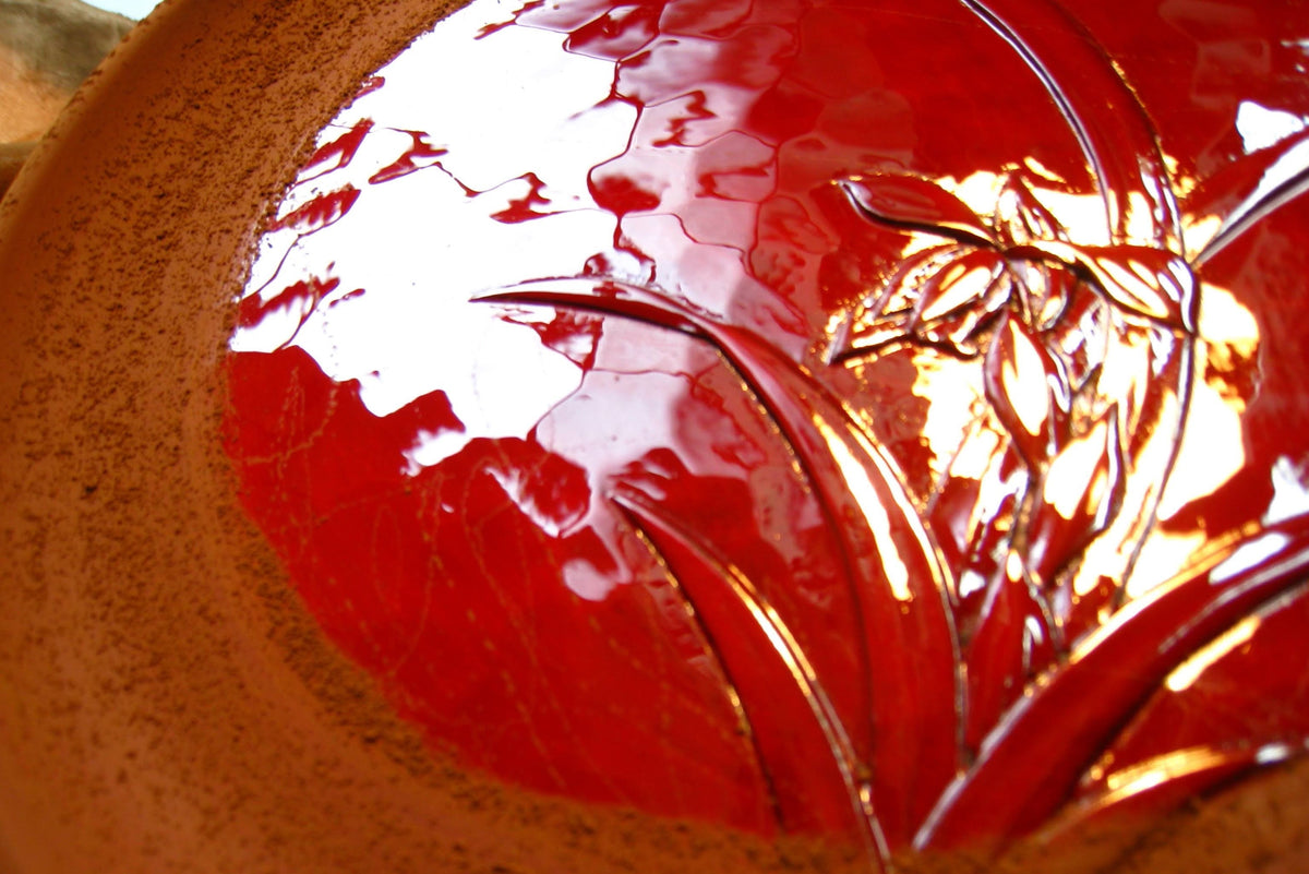 A close view of makomo used in the lacquer-finishing process for Kamakura-bori